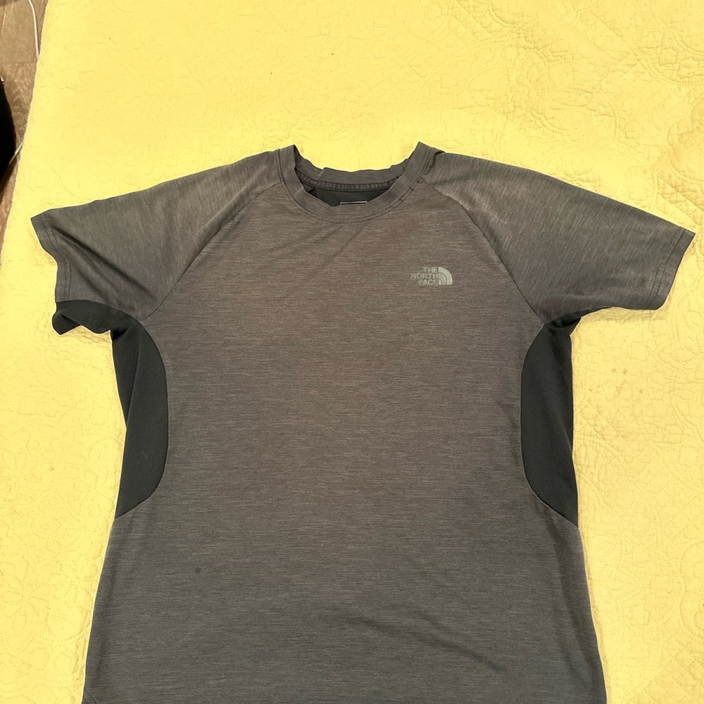 The North Face FLASHDRY Charcoal and Black Short Sleeve Tee